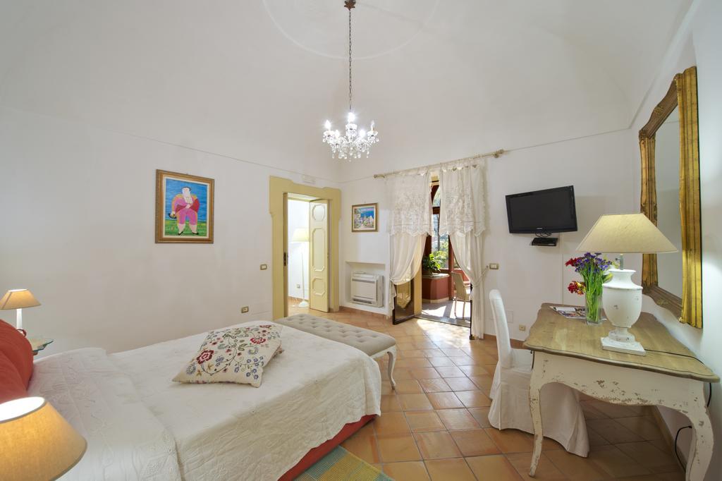 Casa Theodora Apartment Positano Room photo